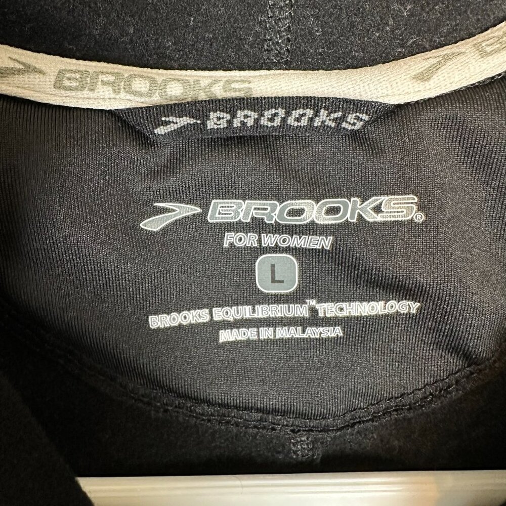 Brooks Equlibrium Technology Running Full Zip Hoo… - image 3